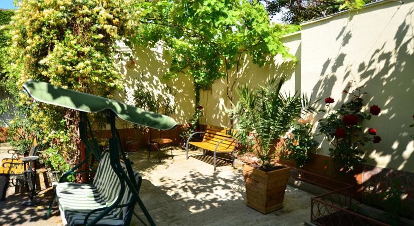 Гостиница Guest House Valentina Евпатория