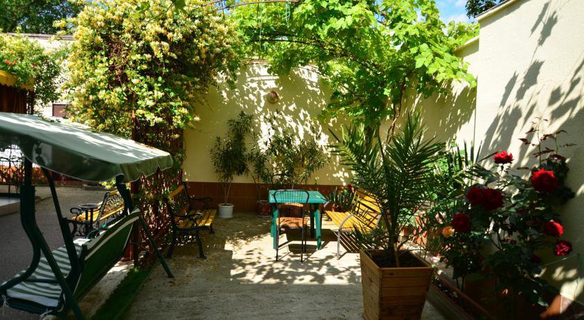 Гостиница Guest House Valentina Евпатория